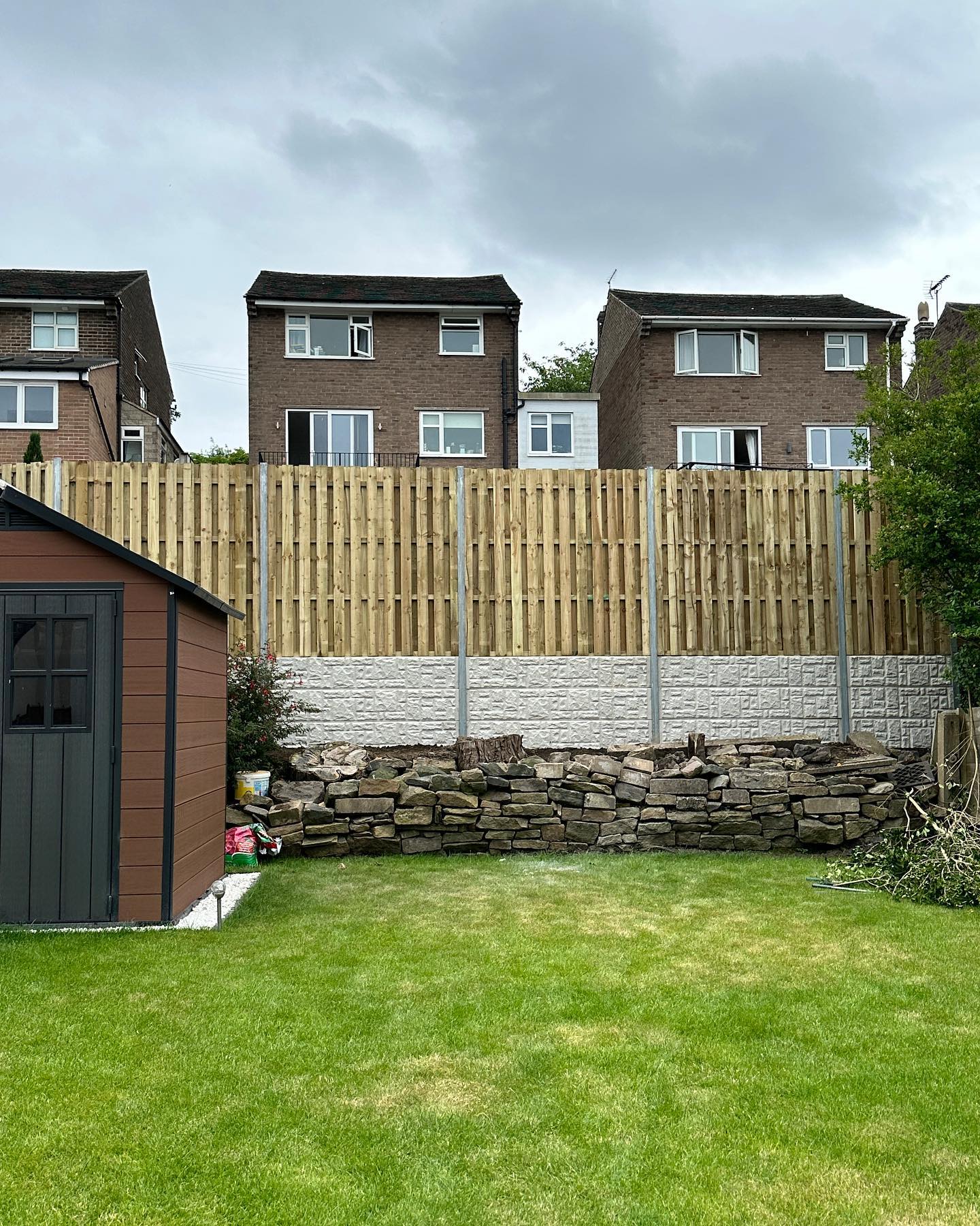 Double Pale Fence Installation Image