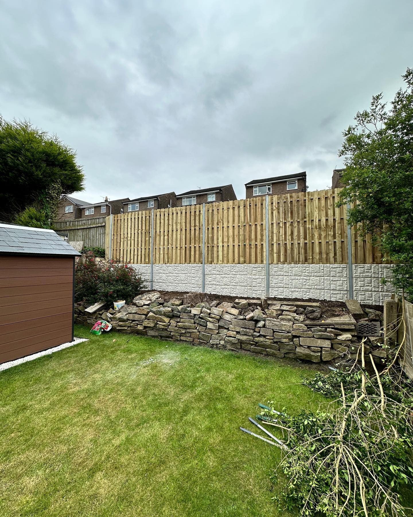 Double Pale Fence Installation Image