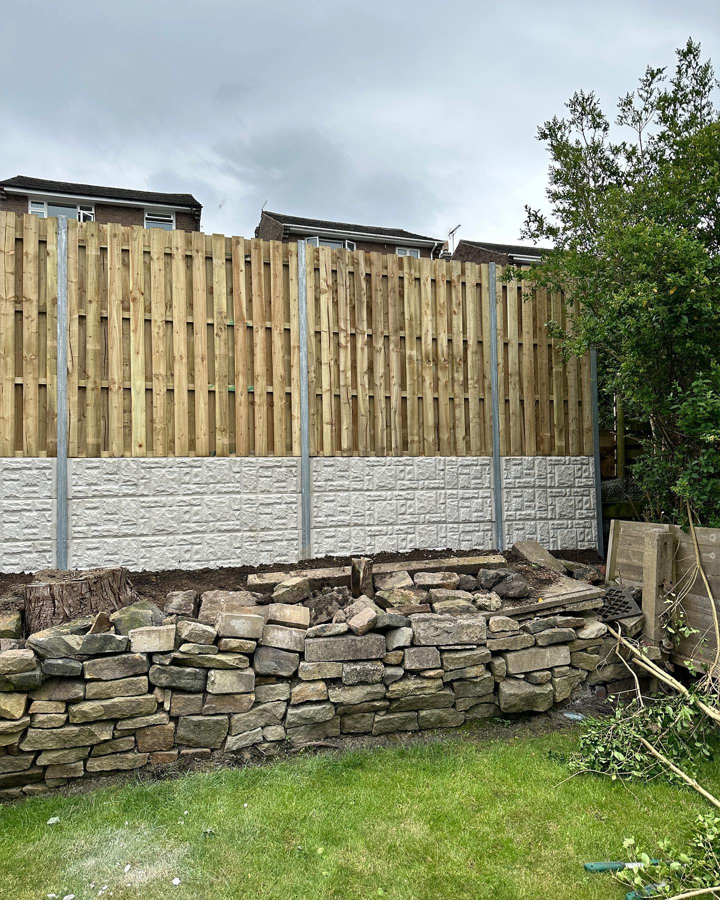 Double Pale Fence Installation Image